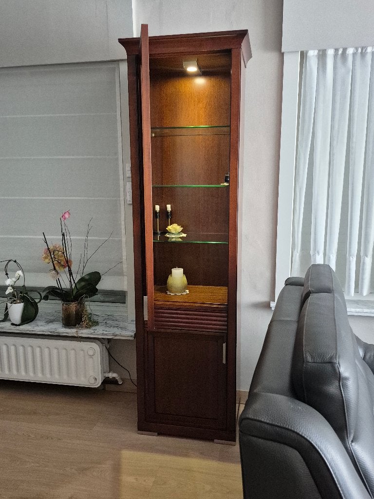 Armoire en noyer, Maison & Meubles, 25 à 50 cm, Avec tablette(s), Klassiek, Comme neuf
