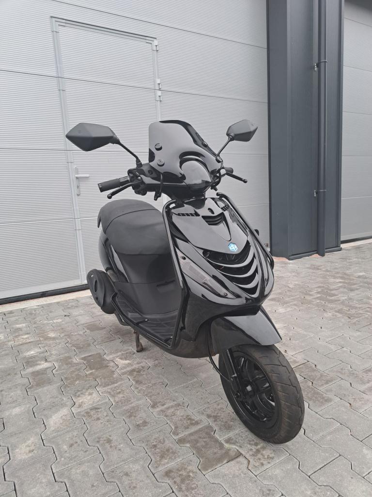 Piaggio Zip 4T B-klasse Glans Zwart | Full Led | Garantie ✅, Fietsen en Brommers, Scooters | Piaggio, Zip, Ophalen of Verzenden