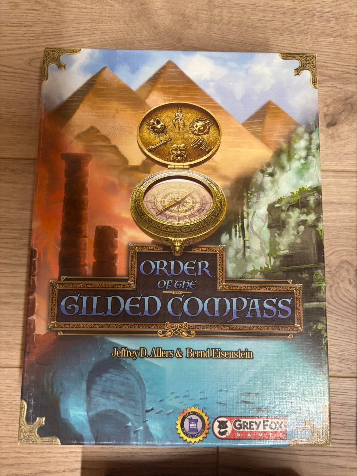 Order of the gilded compas (+ 2 mini expansions), Hobby en Vrije tijd, Ophalen, Zo goed als nieuw