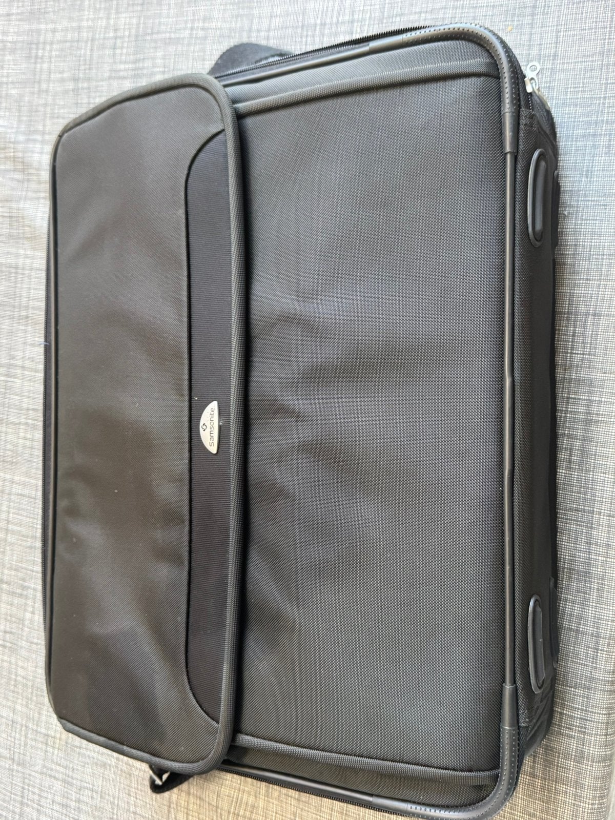 Grote Laptoptas samsonite zwart, Ophalen, 17 inch of meer, Zo goed als nieuw, Schoudertas