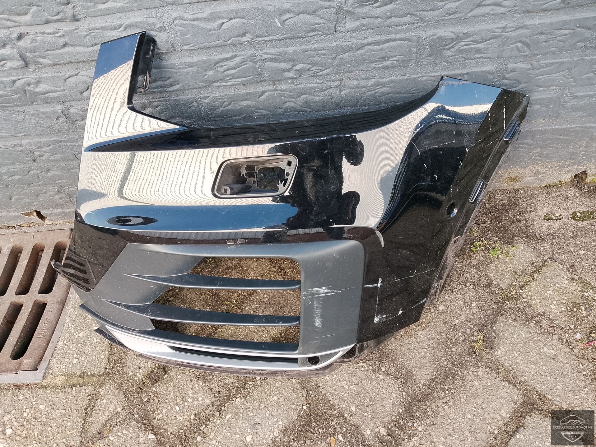 Audi Q2 81A 2016+ Voorbumper Bumperhoek Links 6xPDC KLS Orig, Auto-onderdelen, Gebruikt, AUDI AG, Audi, Kundenbetreuung@audi.de
