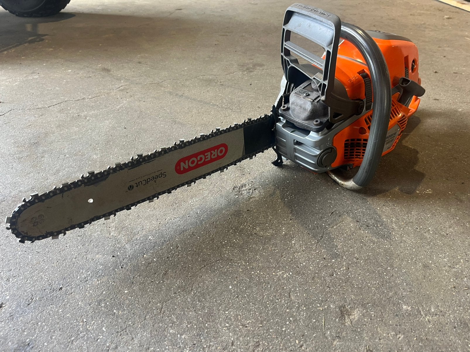 Tronçonneuse Husqvarna 550XP, Jardin & Terrasse, Outils à main, Enlèvement, Comme neuf