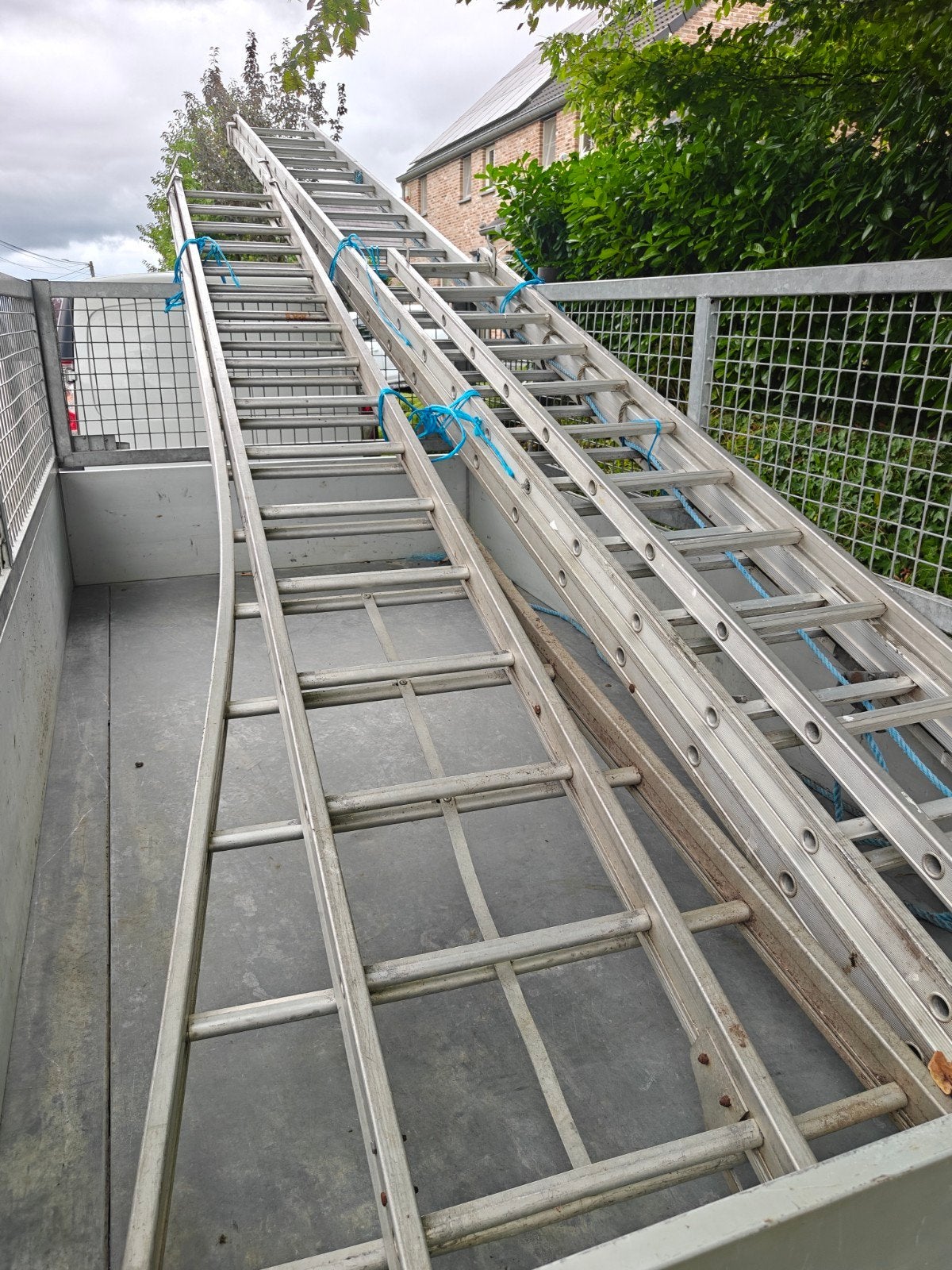 échelle aluminium à vendre, Enlèvement ou Envoi, Échelle