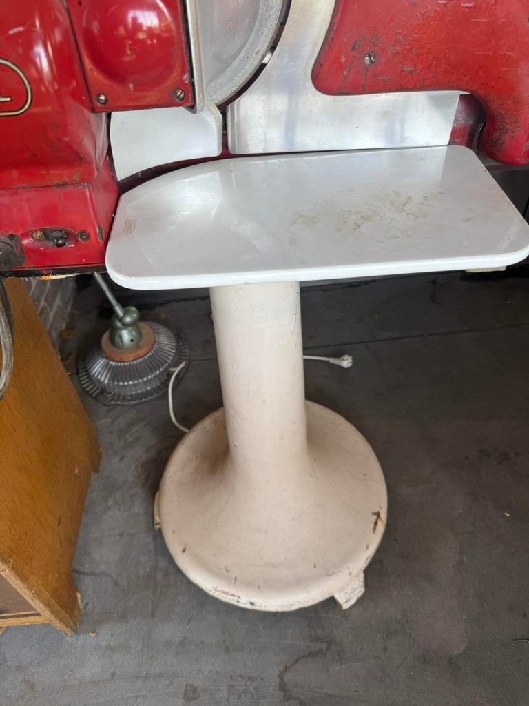 Berkel 114 op voet, Antiek en Kunst, Ophalen