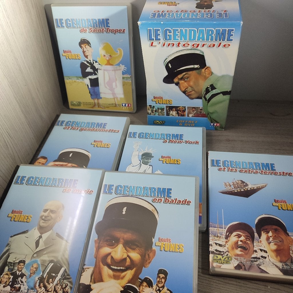 LES GENDARMES - Coffret dvd Intégrale (Louis de Funes), Tous les âges, Enlèvement ou Envoi, Utilisé, Autres genres