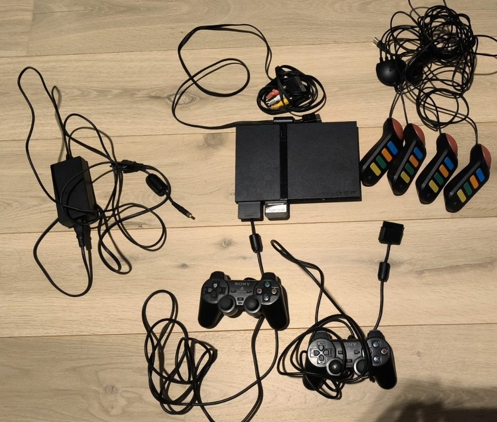 Sony PlayStation 2 Slim – bundel met 13 top games, Enlèvement, Utilisé, Avec jeux, Noir