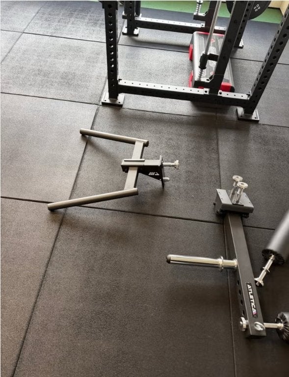 15 Fitnesstegels 100x100x2cm, Ophalen, Zo goed als nieuw