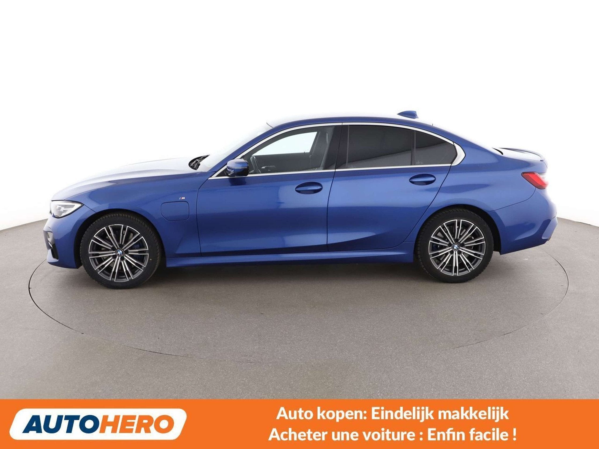 BMW 3 Serie 330 330e M Sport (bj 2020, automaat), Automaat, Achterwielaandrijving, Blauw, Lichtsensor