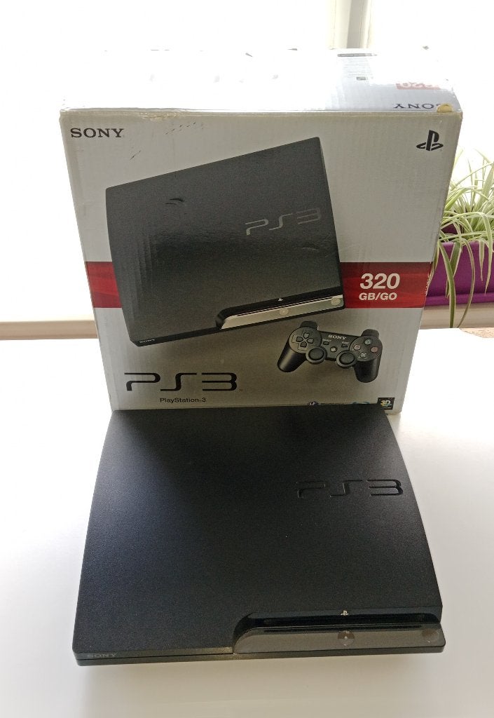 Pack Rétro PS3 Slim 320 Go en boîte + Clavier + 11 Jeux, Consoles de jeu & Jeux vidéo, Consoles de jeu | Sony PlayStation 3, 320 GB