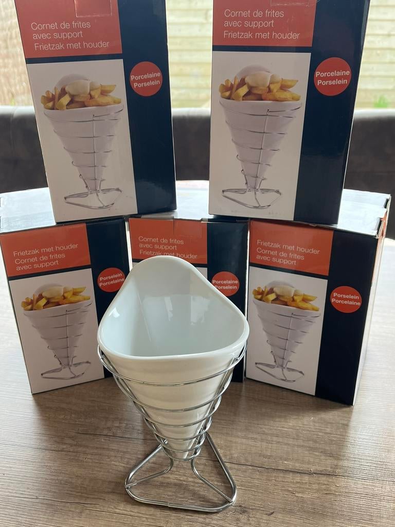 Frietzak + houder in porselein 6 stuks, Ophalen, Zo goed als nieuw, Porselein