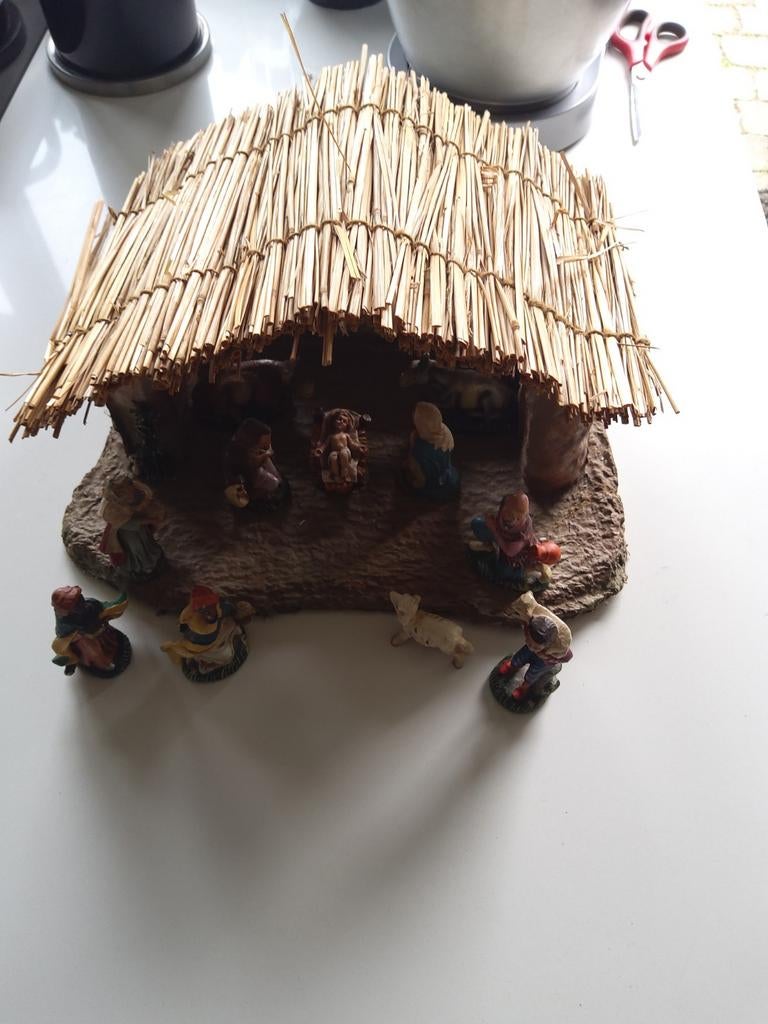Kerststal met figuren, Ophalen