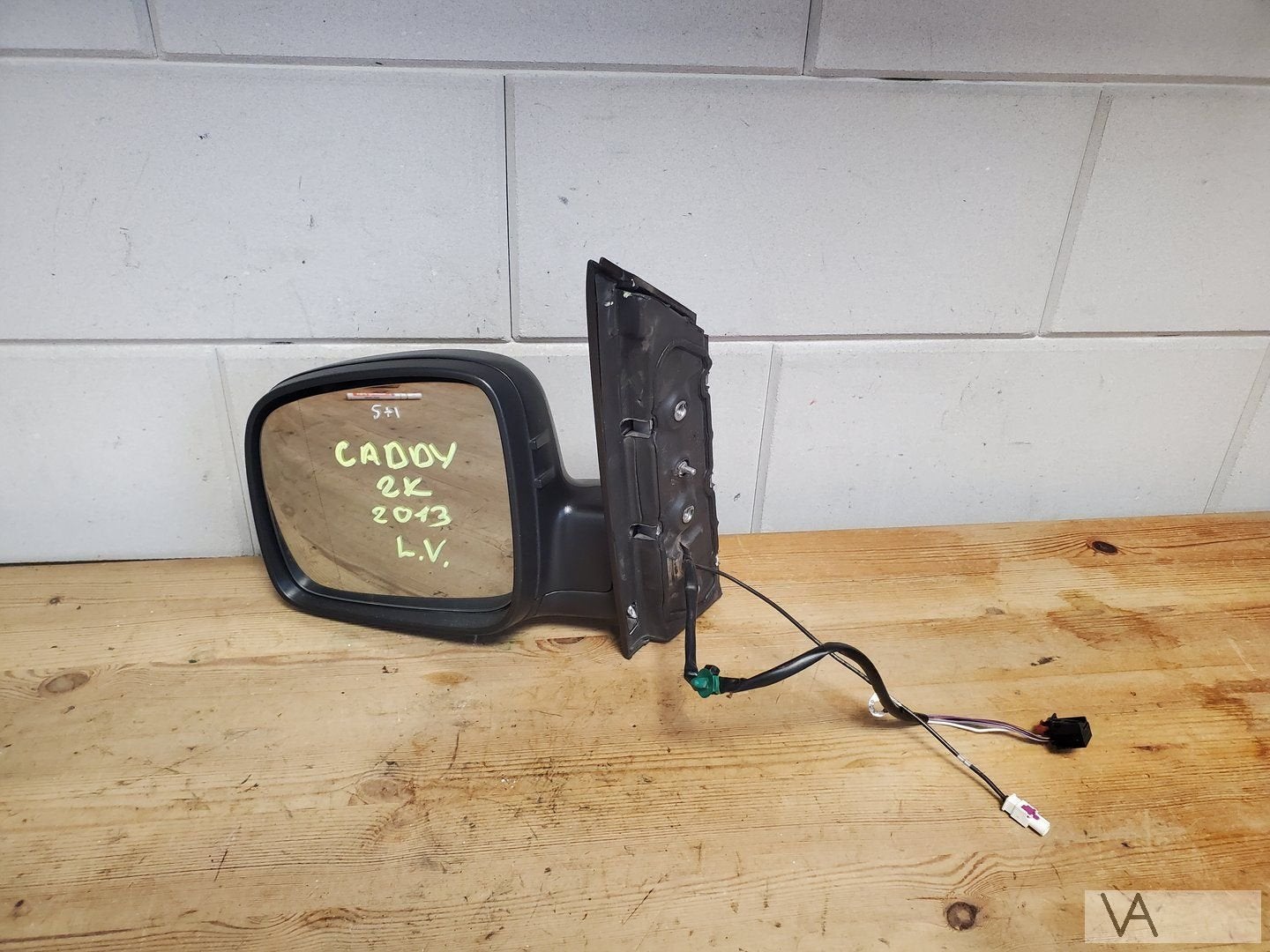 VW Caddy 2010 - 2015 spiegel links 5 draden + 1 stekker €75, Auto-onderdelen, Gebruikt, -, Volkswagen, -