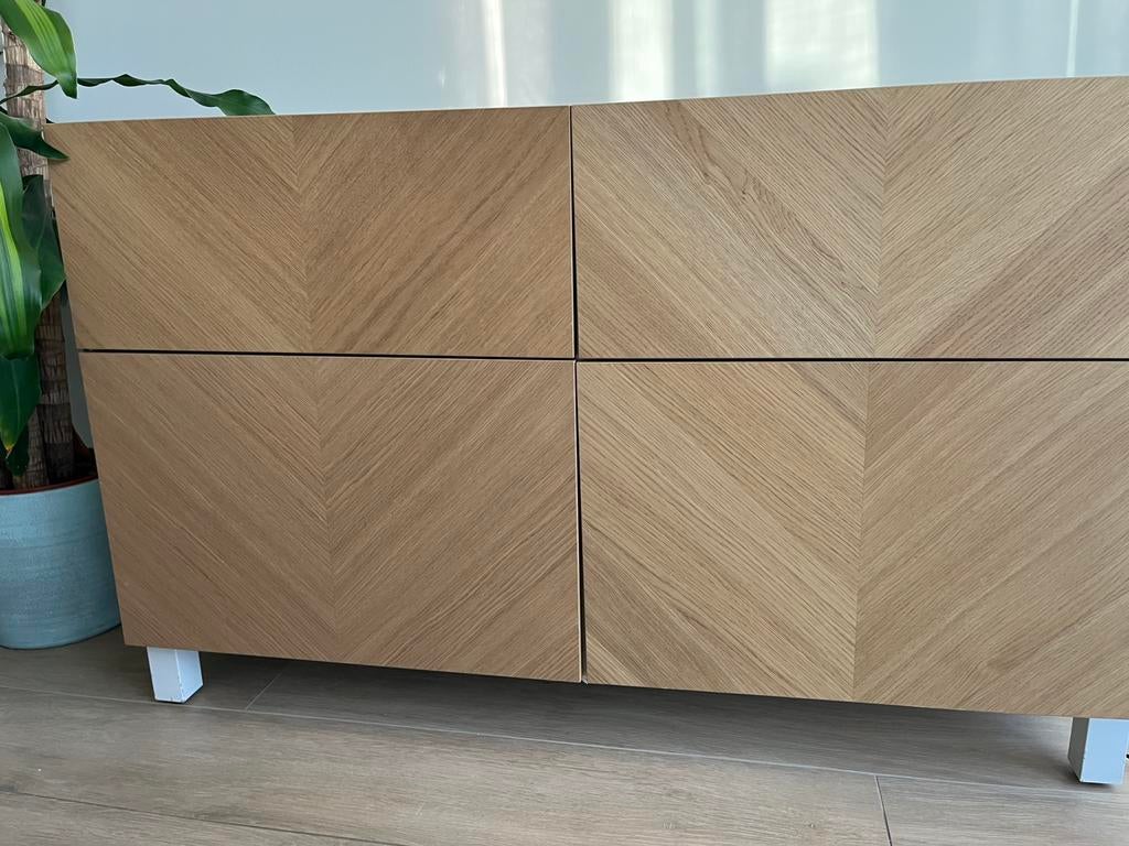 Livingkast, witte kast deuren/lades met eikenfineer hout, Huis en Inrichting, Kasten | Dressoirs, Zo goed als nieuw, 100 tot 150 cm