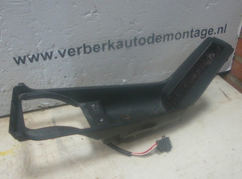 MIDDENCONSOLE Volvo 940 II (01-1990/10-1998) (68-40-239), Gebruikt, Info@volvocars.com, Volvo, Volvo Car Germany GmbH