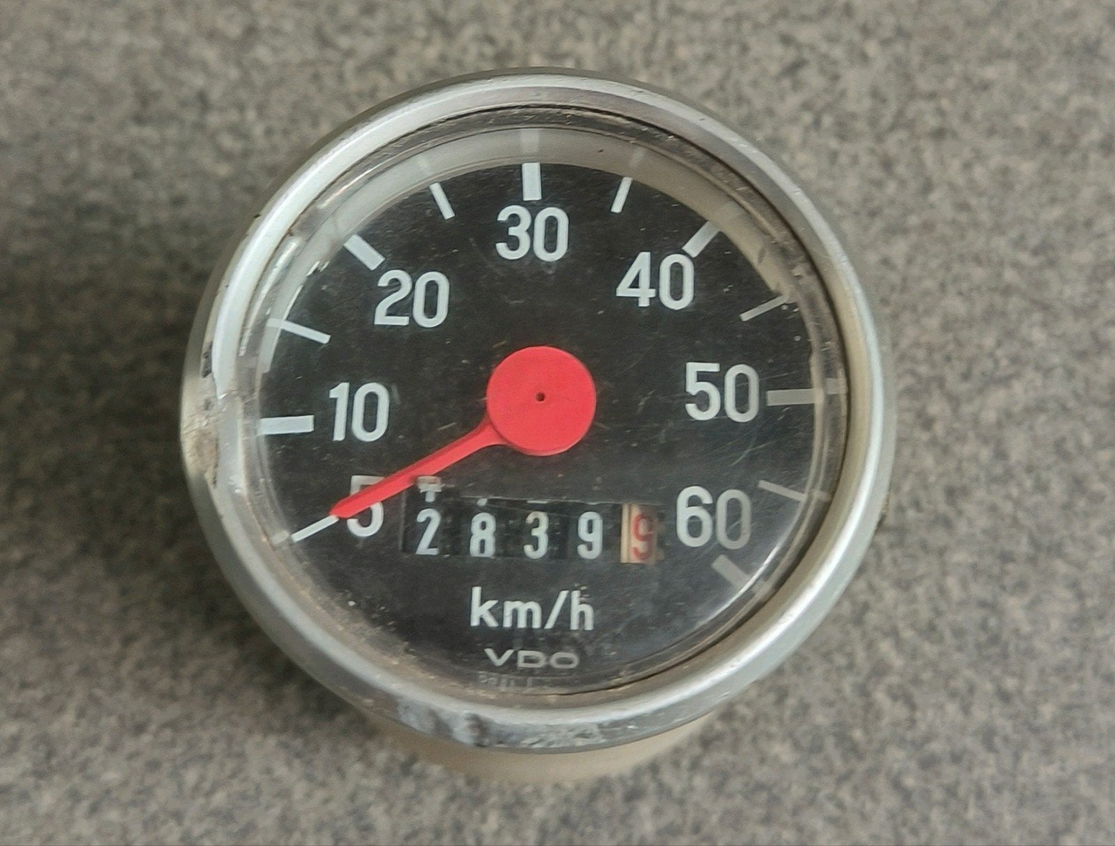 Honda Camino: originele VDO kilometer teller, Enlèvement ou Envoi