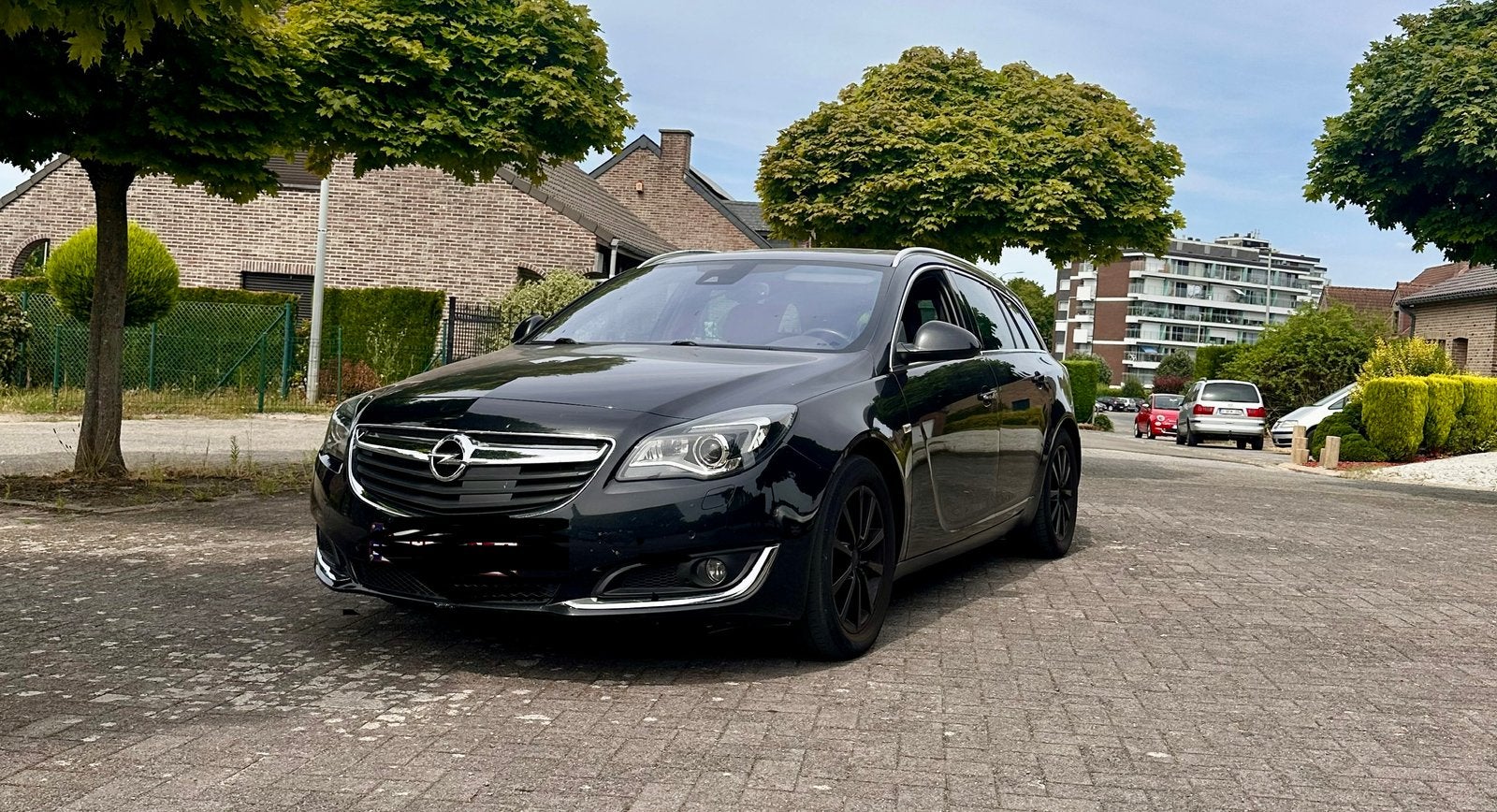 Opel insignia 2016. 235500 km, bon etat., Autos, Opel, Euro 6, Noir, 5 portes, Particulier