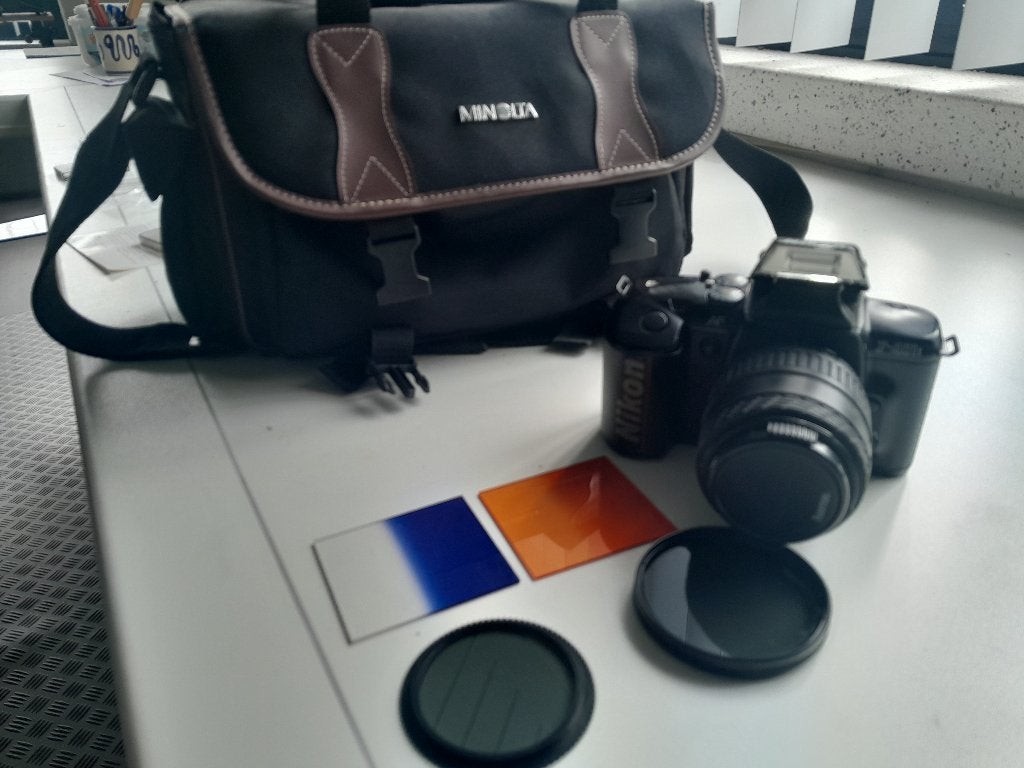 Nikon camera F-401X + Sigma lens + tas + filters, TV, Hi-fi & Vidéo, Enlèvement, Utilisé, Reflex miroir, Nikon
