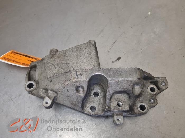 Support moteur d'un Renault Master, Renault, -, 3 mois de garantie, Utilisé