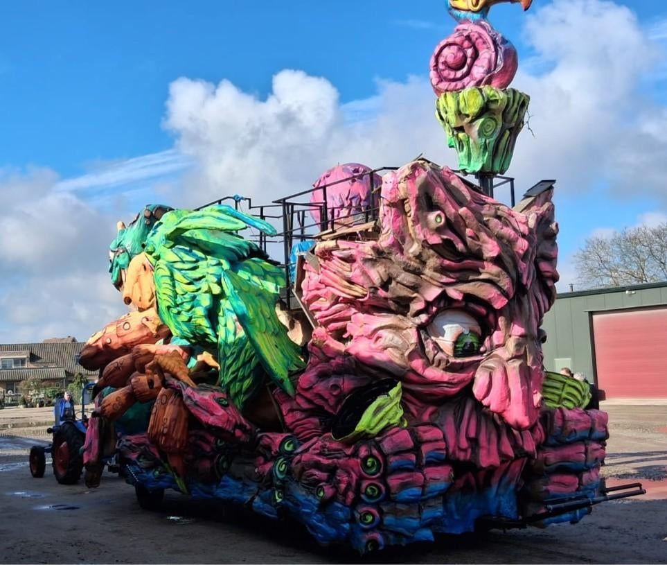 Carnavalswagen - Olifant + dieren, Hobby & Loisirs créatifs, Articles de fête, Comme neuf, Article de fête, Enlèvement