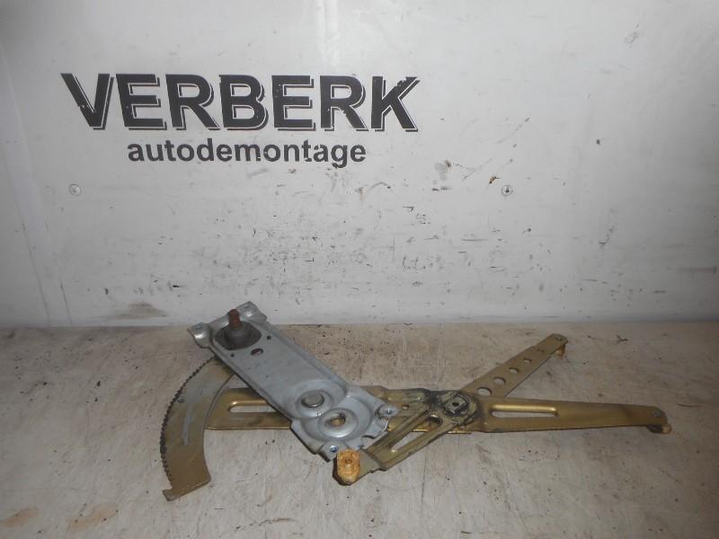 RAAMMECHANIEK RECHTS VOOR Opel (90069708), Gebruikt, Opel