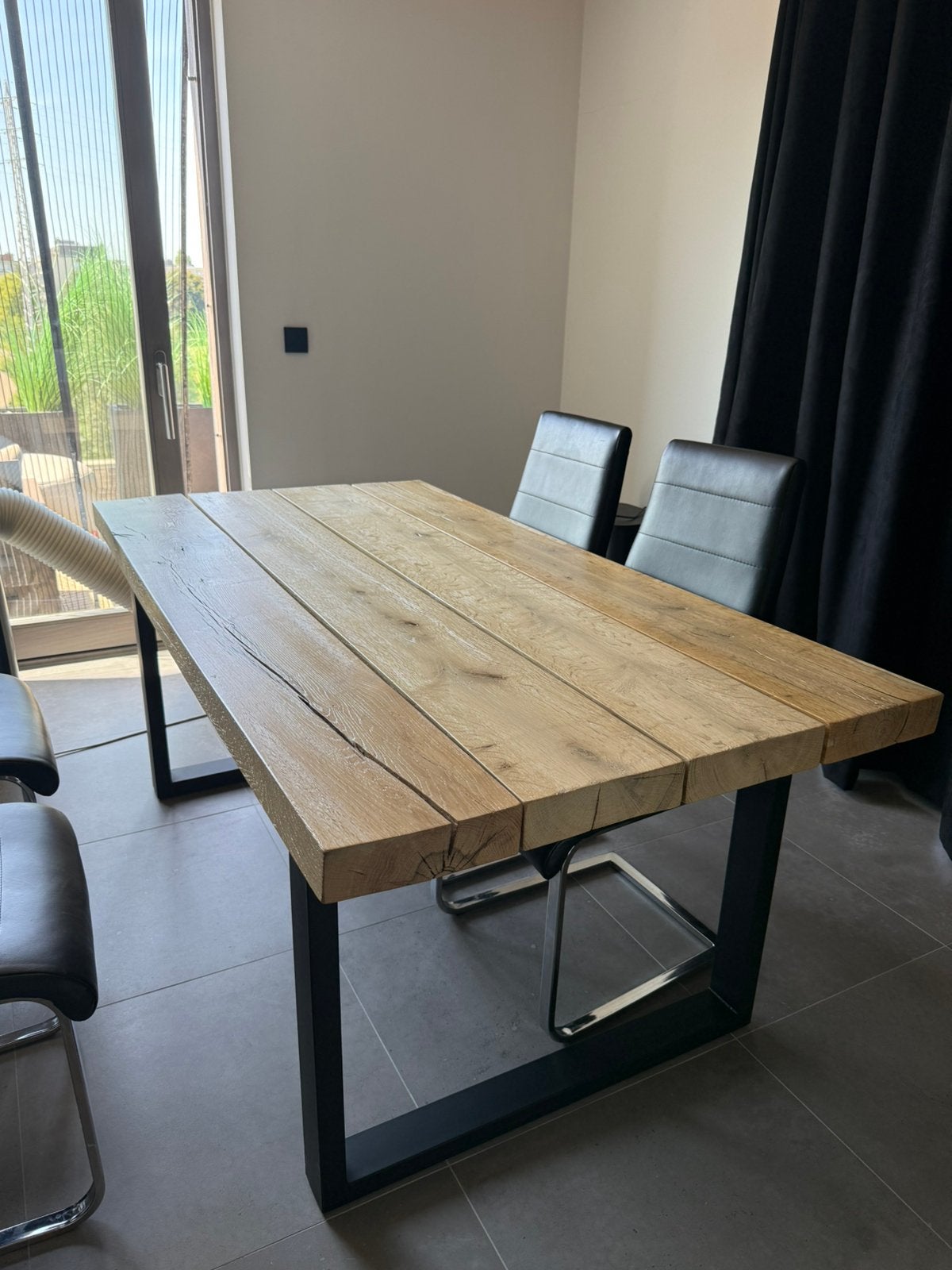 Moderne eettafel, Huis en Inrichting, Tafels | Eettafels, Ophalen, Zo goed als nieuw
