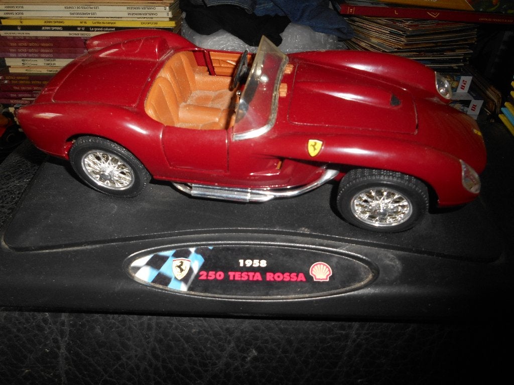 Burago 1/18 Ferrari 250 Testa Rossa 1958, Enlèvement ou Envoi, Burago