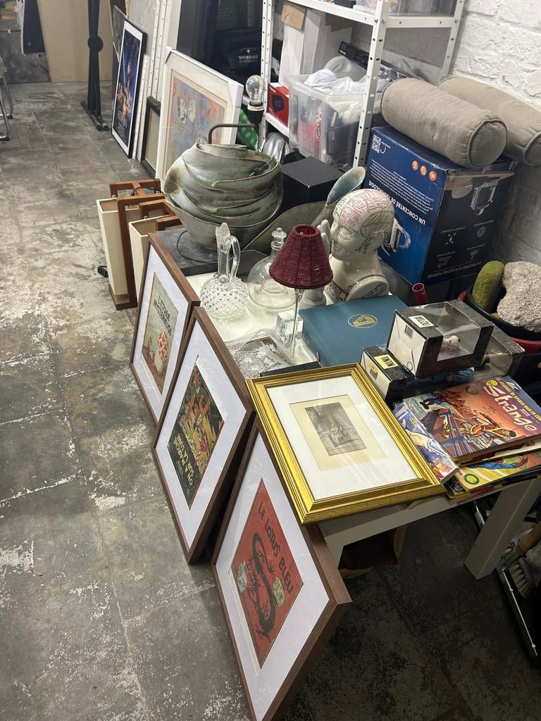 Grand lot brocante varié, déco garage, Porsche,Star Wars ect, Antiquités & Art, Curiosités & Brocante, Enlèvement