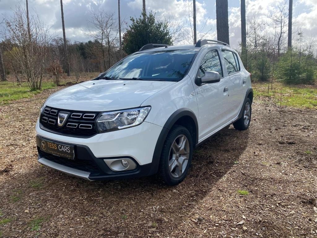 auto, Voorwielaandrijving, 898 cc, Stof, SUV of Terreinwagen