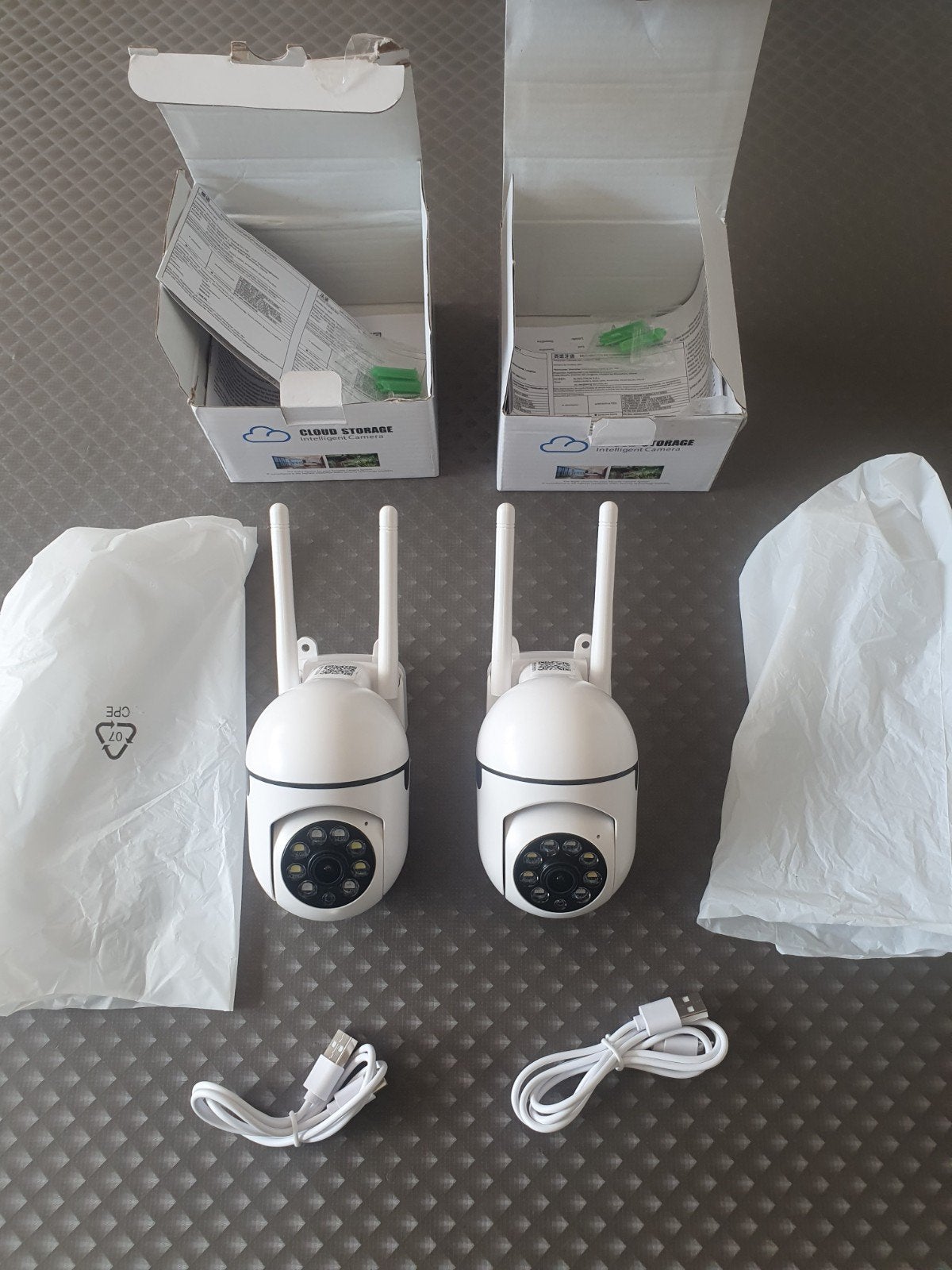 2x beveiligingscamera, Audio, Tv en Foto, Ophalen
