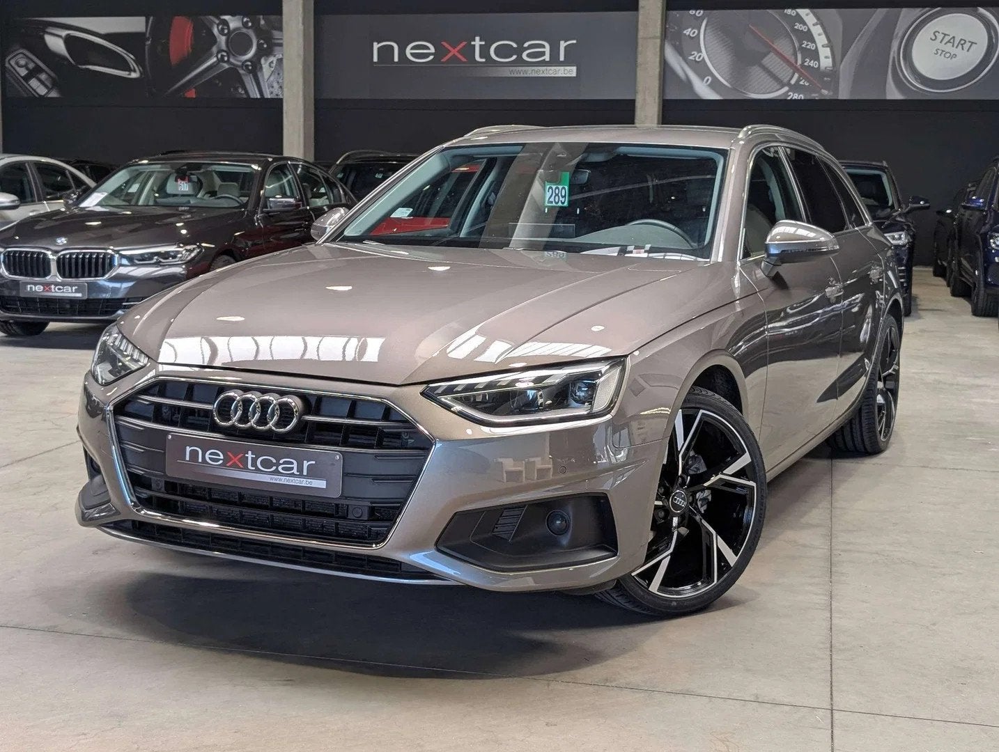 Audi A4 30TDi Avant STRONIC *CUIR-NAVI-FULL LED-PARKING*, Argent ou Gris, 1968 cm³, Hybride Électrique/Diesel, Break
