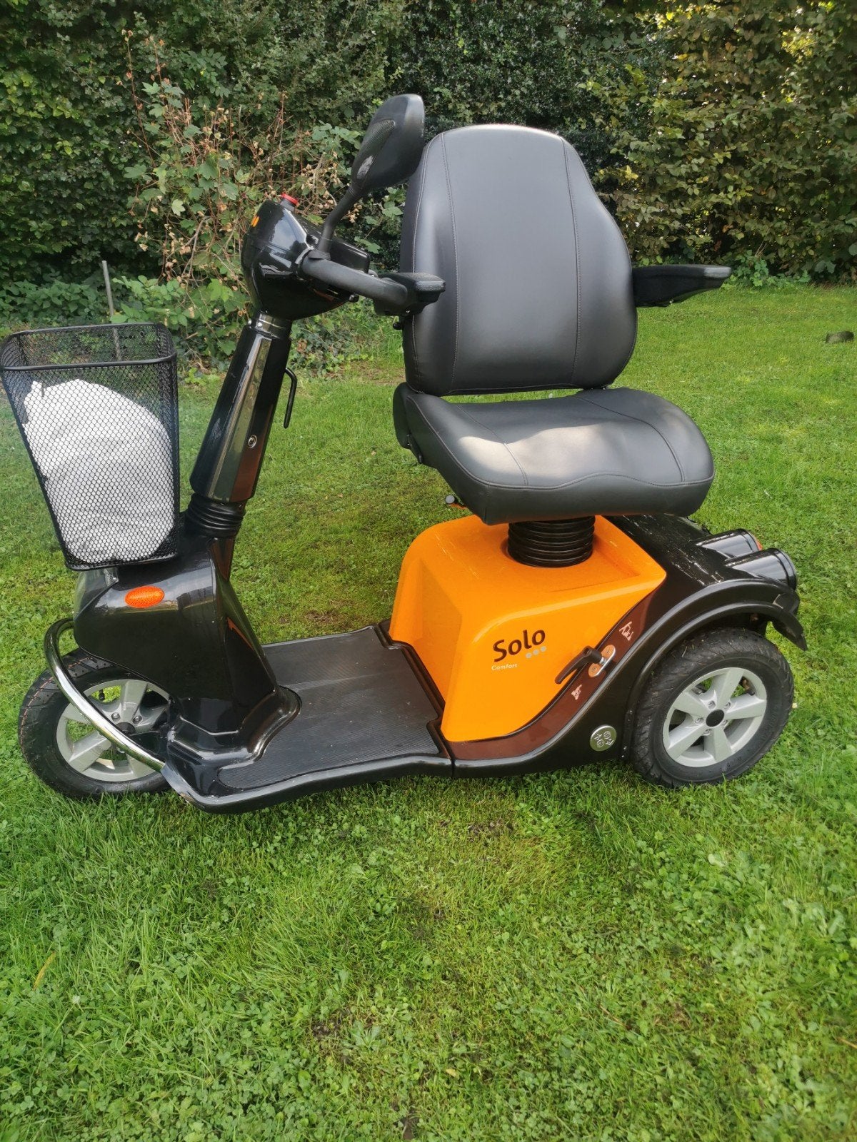 Trottinette L&M Solo à 3 roues pour personnes handicapées in, Divers, Enlèvement ou Envoi, Pliant, Comme neuf, Fauteuil roulant électrique