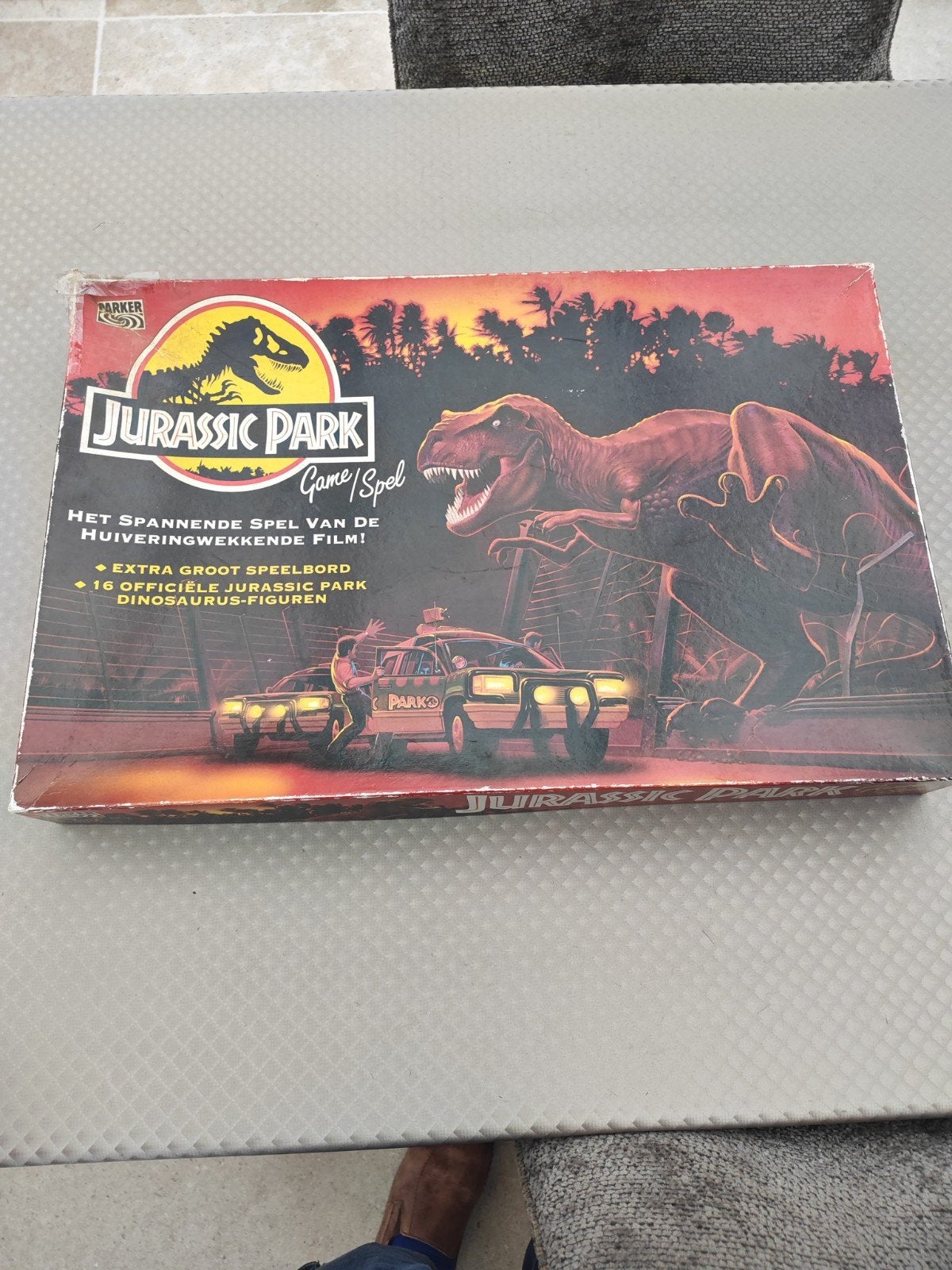 Jurassic park bordspel Parker 1993, Enlèvement