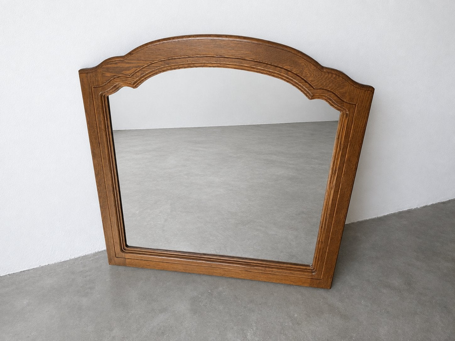 Miroir vintage en bois avec cadre élégant, Maison & Meubles, Moins de 100 cm, Carré, Enlèvement, Utilisé