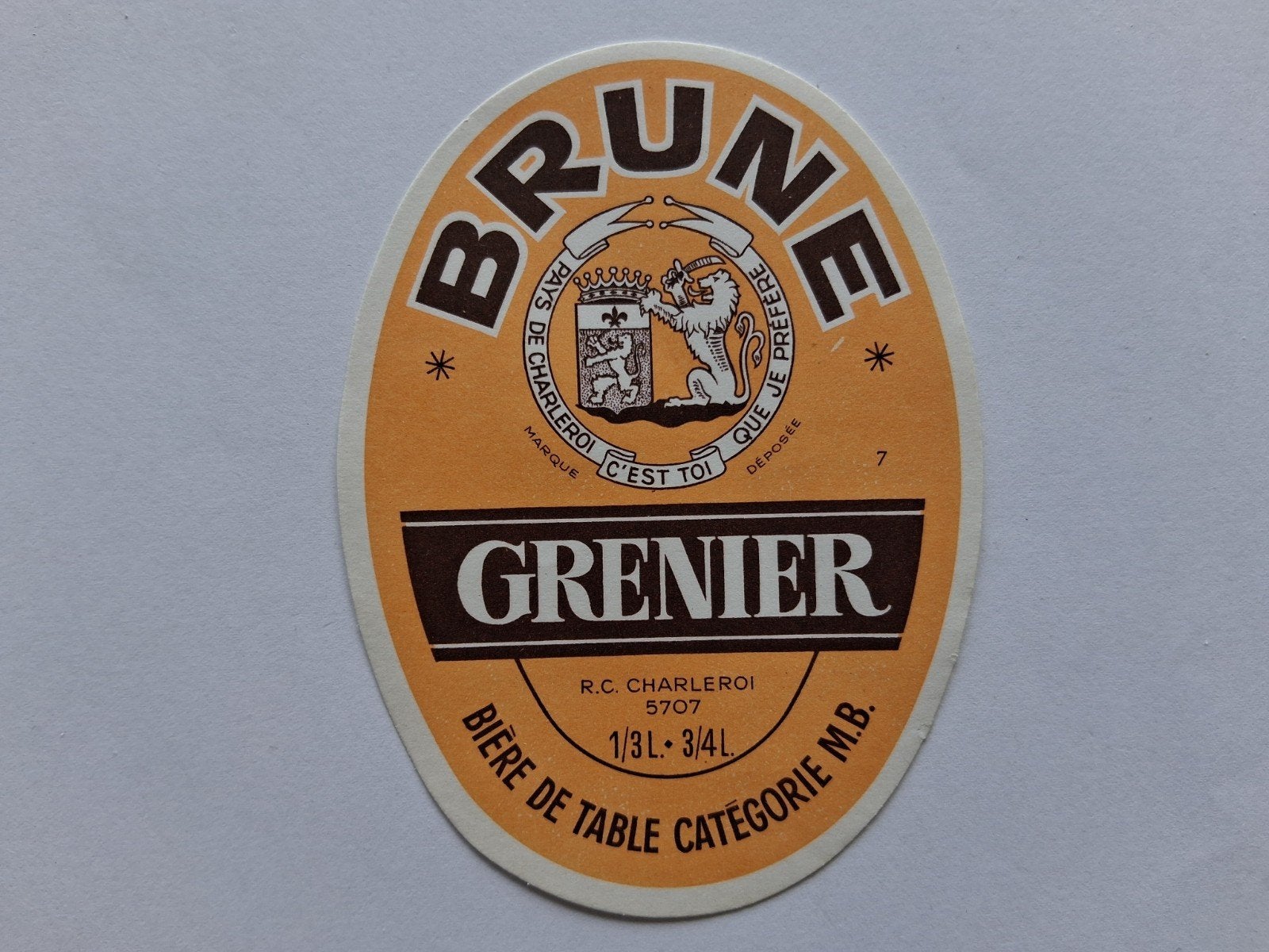 bieretiket Grenier Charleroi: brune, Collections, Envoi, Comme neuf, Autres types, Autres marques