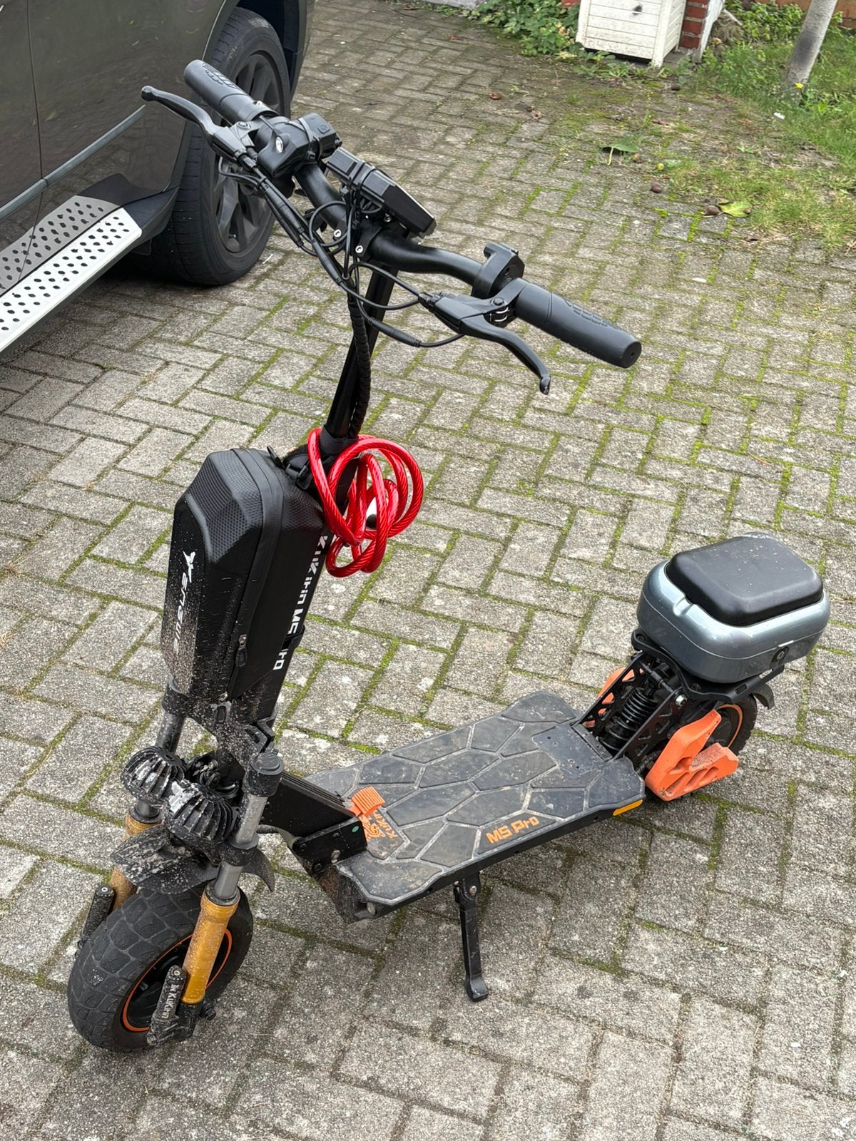 kugoo KuKirin m5 Pro – goede staat, Fietsen en Brommers, Ophalen, Zo goed als nieuw