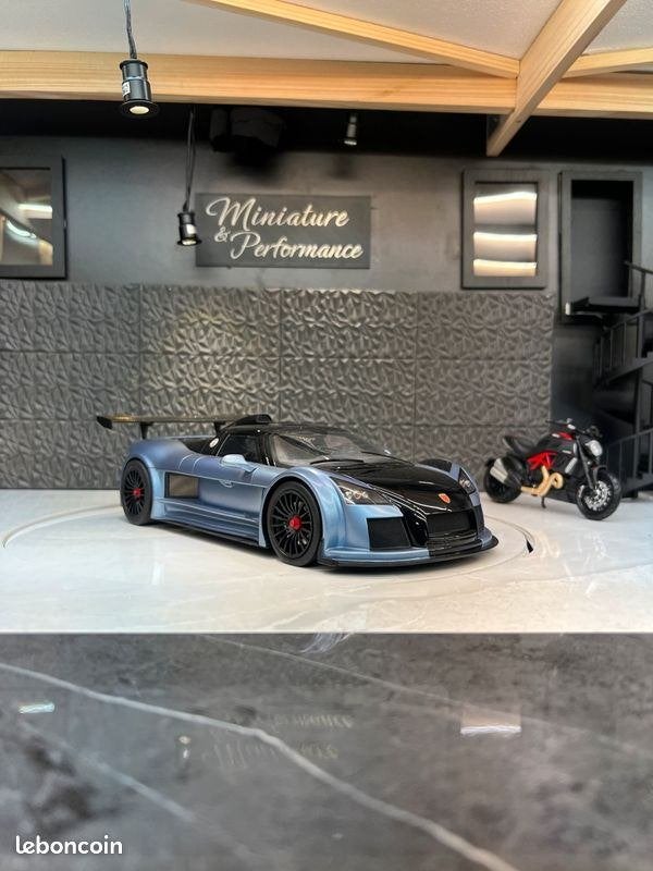 1/18 Gumpert apollo, Collections, Enlèvement ou Envoi, Utilisé, Voitures