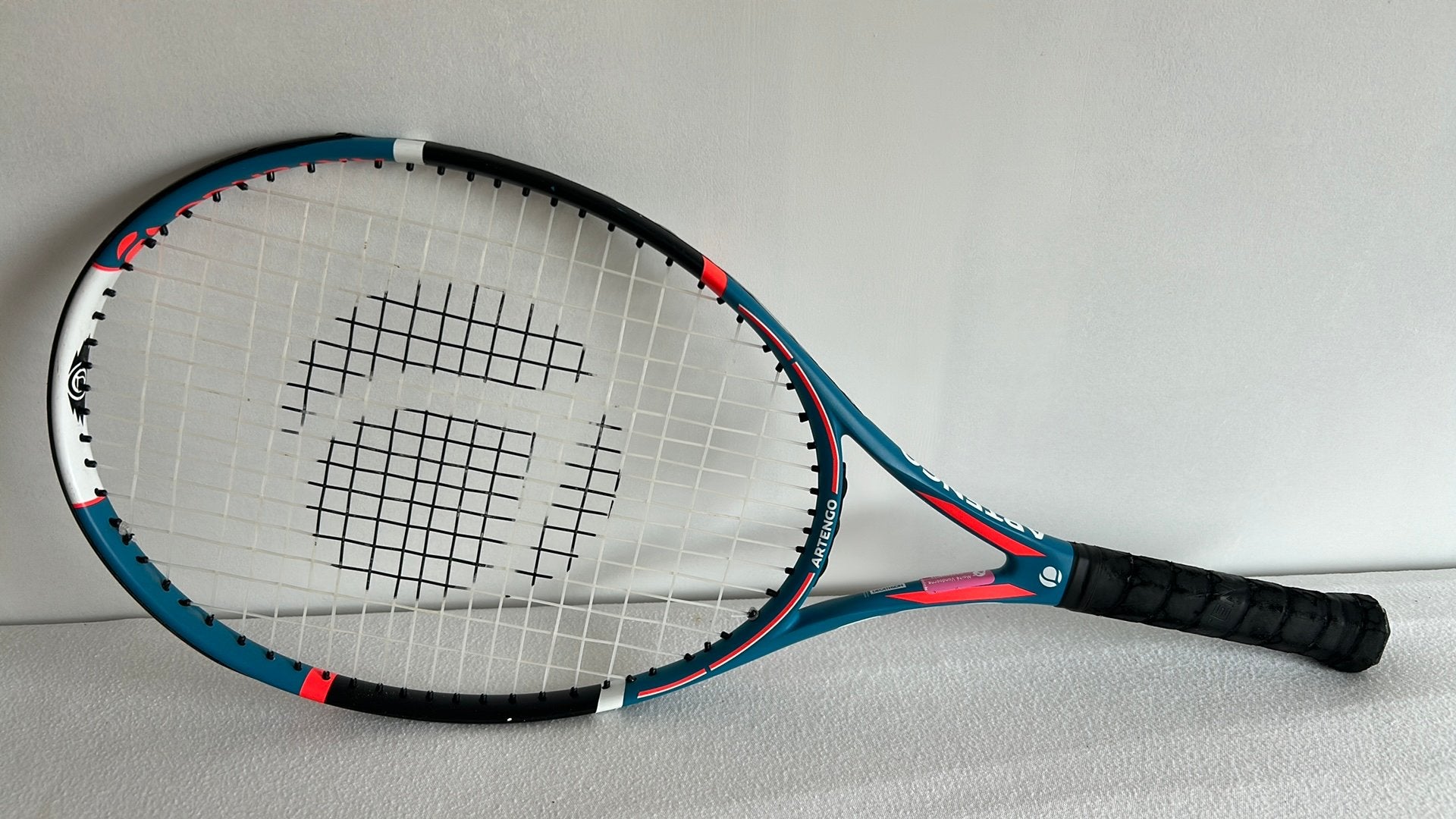 Artengo kids tennisracket 25inch, Ophalen, Zo goed als nieuw