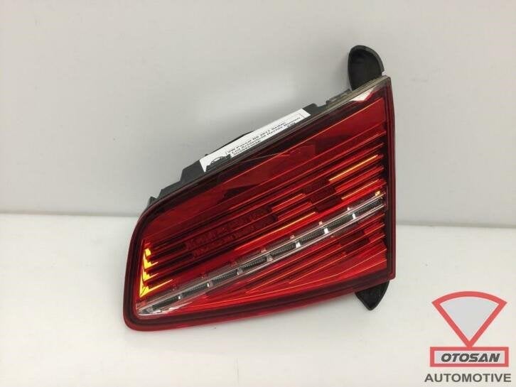vw passat b8 2017 berline led feu arri re droit int rieur 3g, Volkswagen, Volkswagen AG, Vw@volkswagen.de, Utilisé