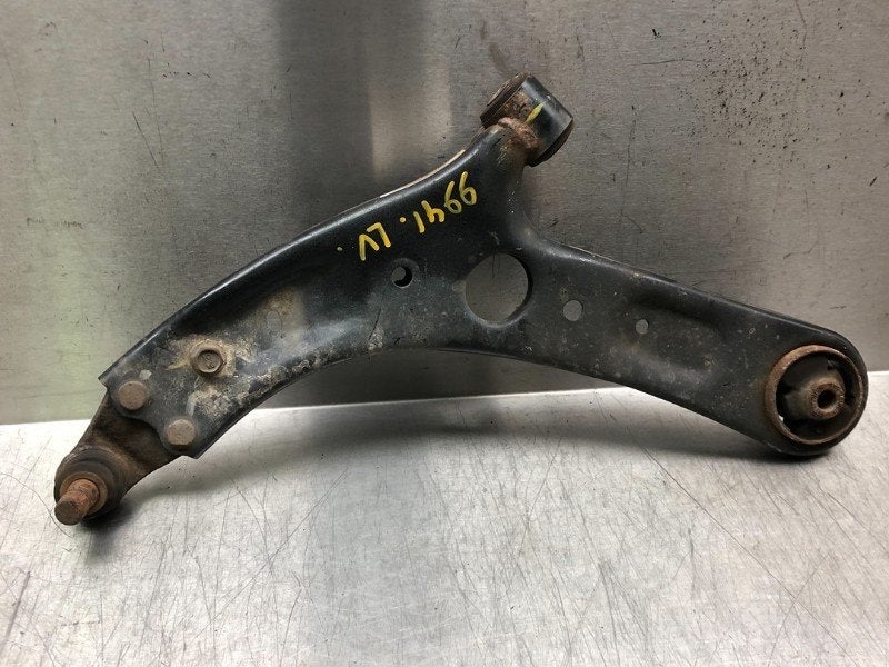 DRAAGARM LINKS VOOR ONDER i30 Wagon (GDHF5) (|HYUNDAII30|), Gebruikt, Dhr. M. Roggen, Marinus@Japoto.nl, Stadsweg 37 37
9917 PV  WIRDUM GR., NL