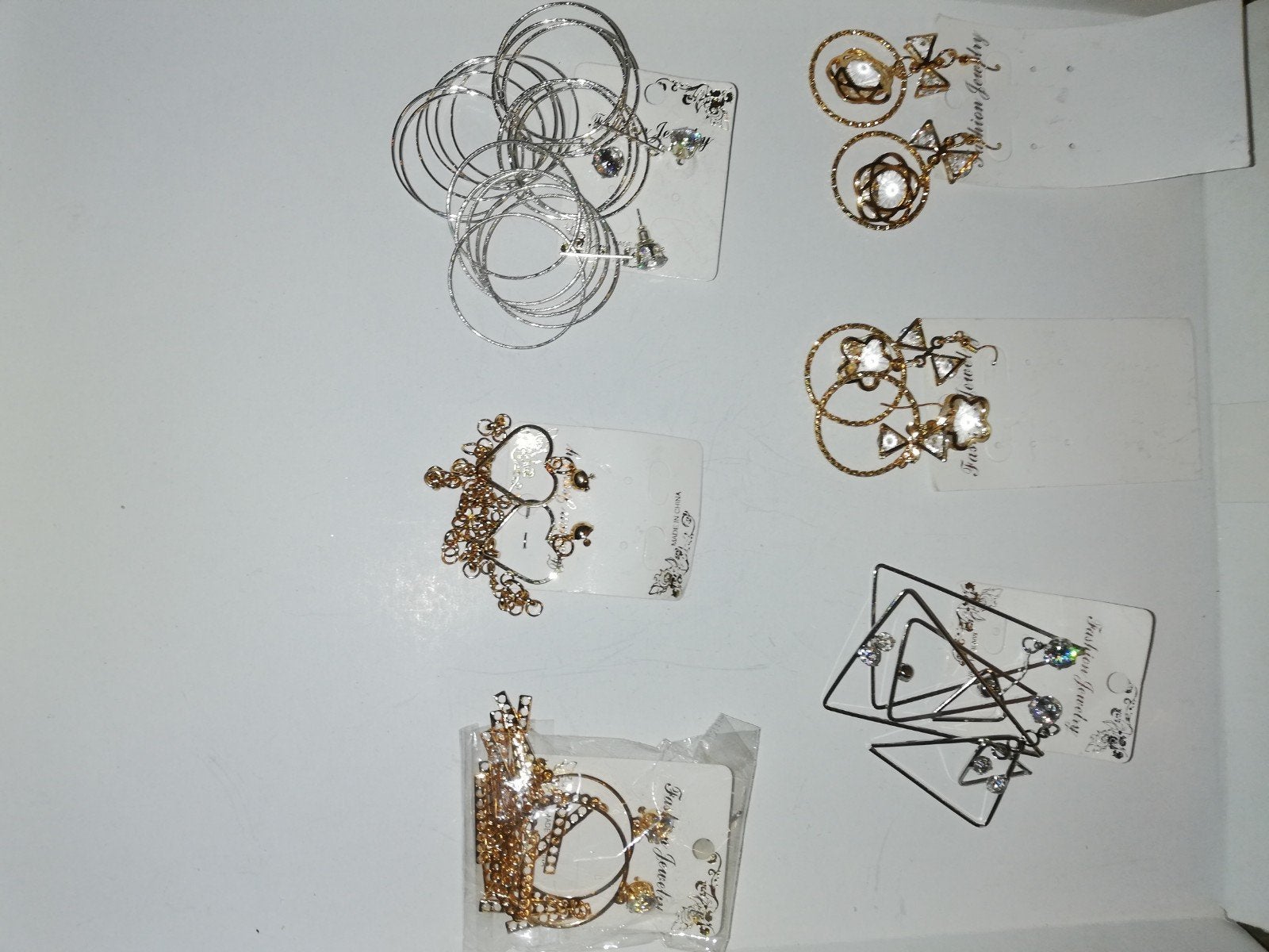 Ensemble de paires de boucle d oreilles