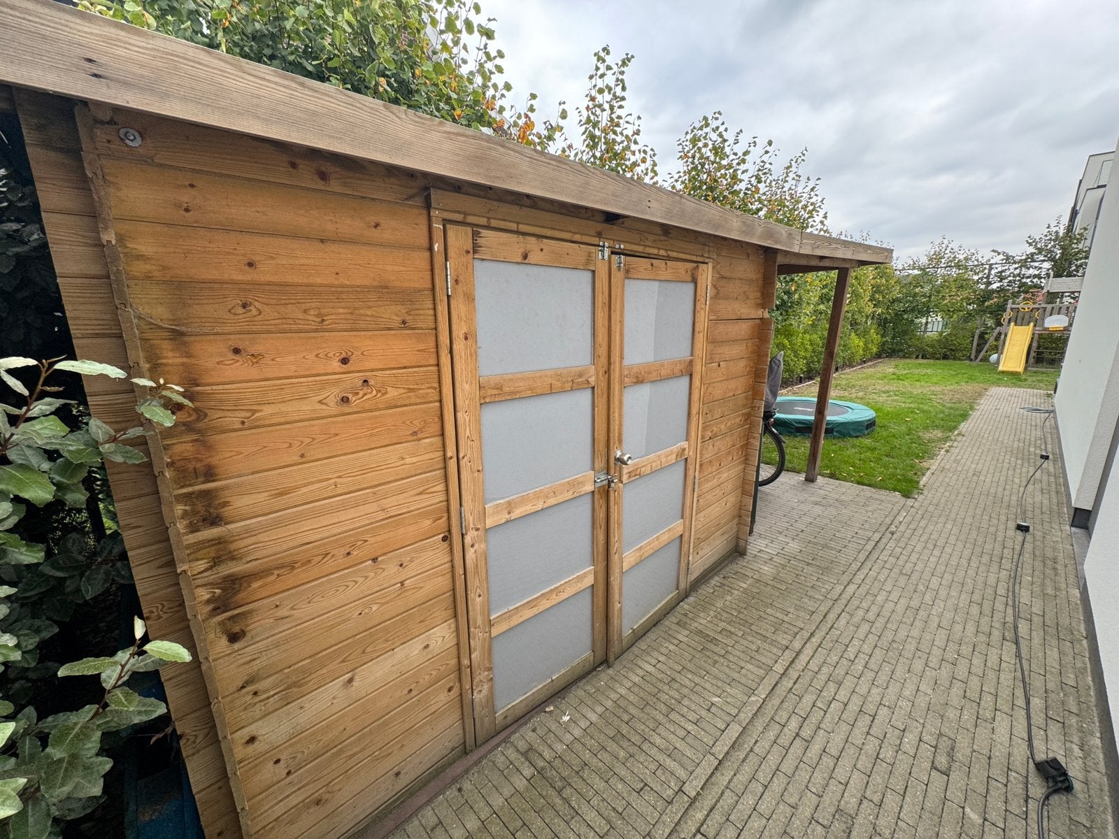 Gratis tuinhuis, zelf af te breken, Ophalen, Tuinhuis, Zonder ramen, 250 tot 300 cm