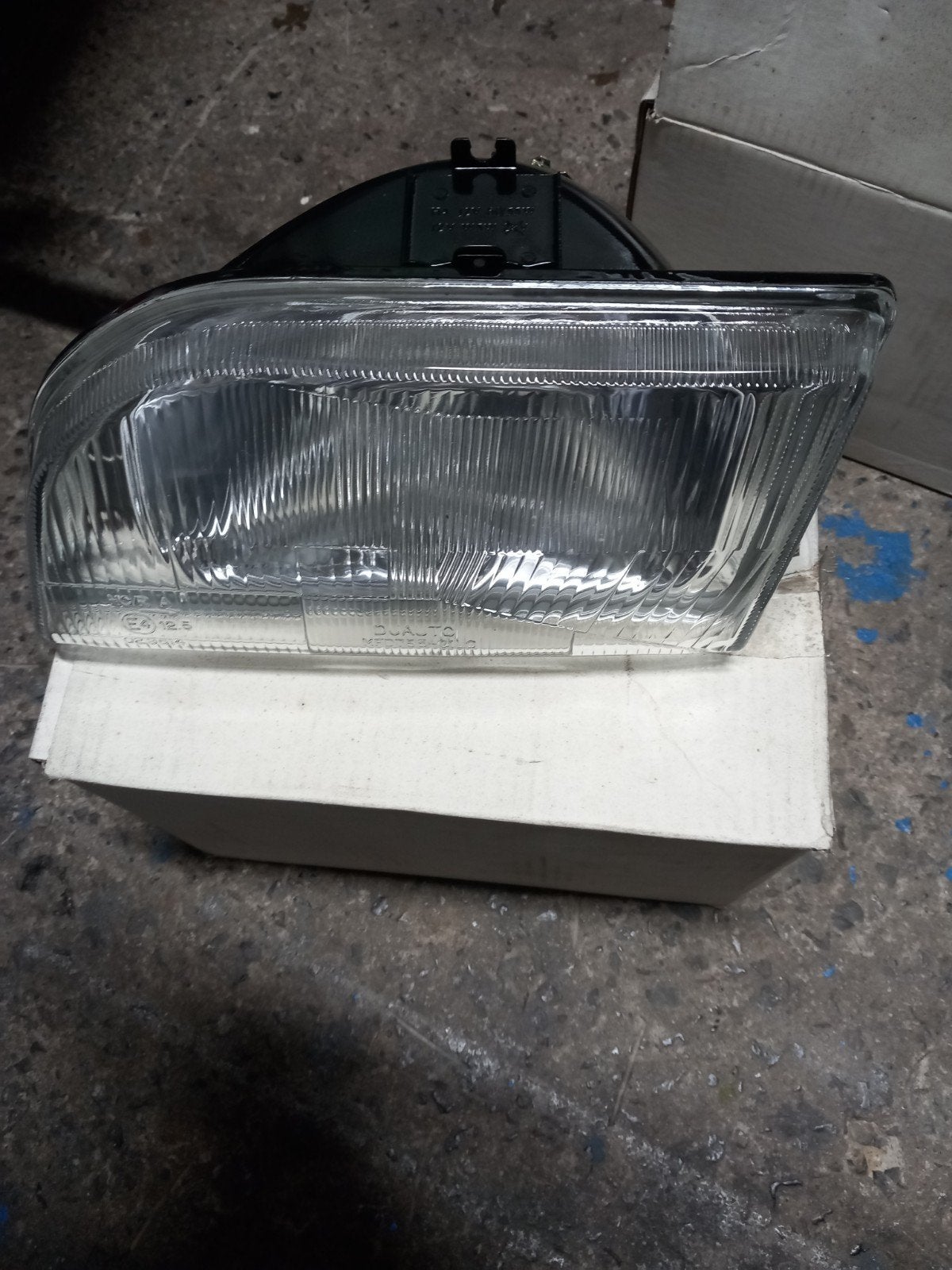 PHARE AVANT GAUCHE NEUF FORD FIESTA (1989 - 1995), Enlèvement, Neuf, Ford