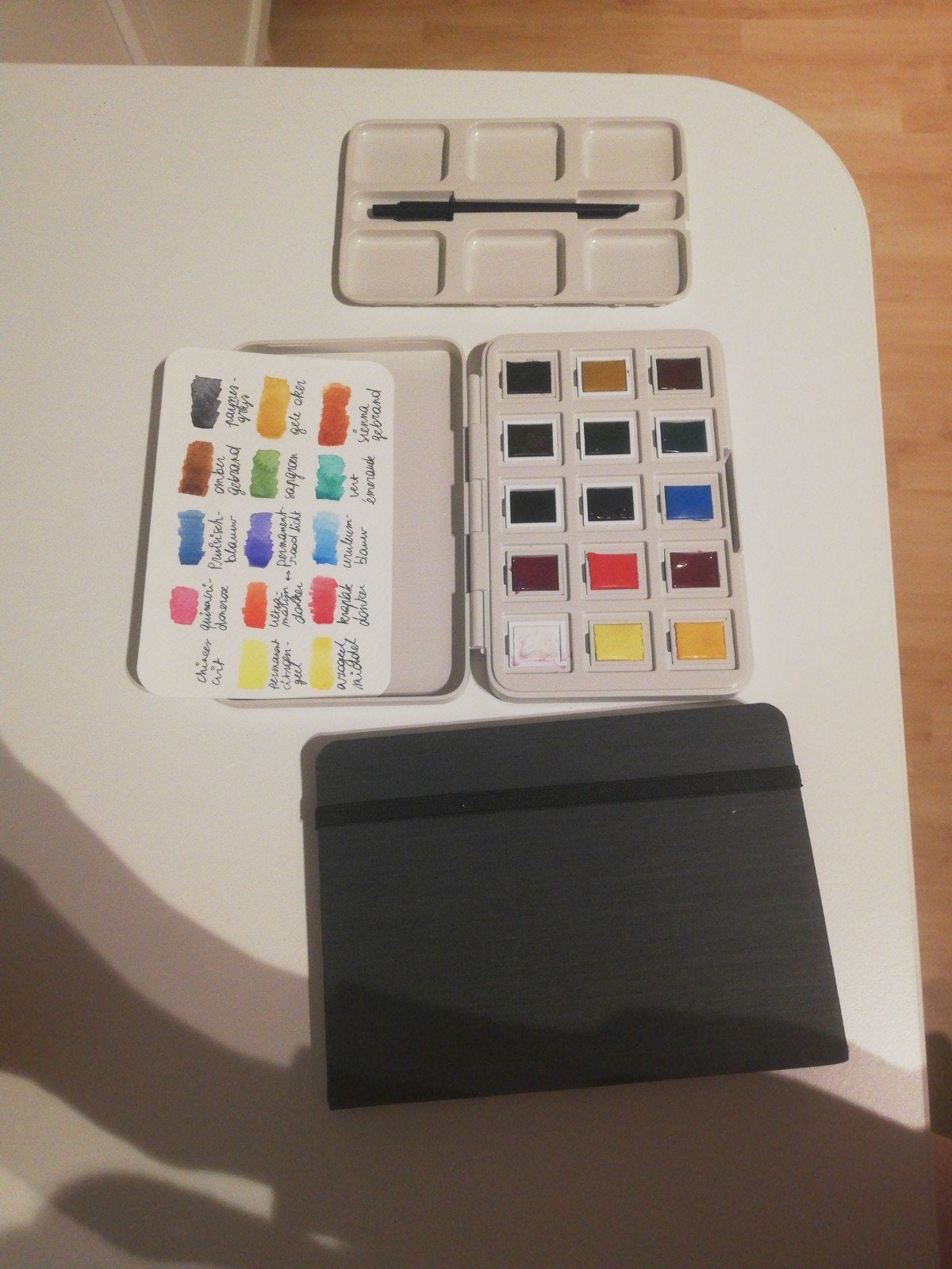 aquarelset met boekje met aquarelpapier, Hobby en Vrije tijd, Ophalen of Verzenden, Zo goed als nieuw, Overige typen