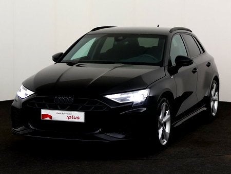 Audi A3 Sportback Audi A3 Sportback Business Edition S line, Achat, Détection des panneaux routiers, 127 g/km, https://public.car-pass.be/vhr/ec2467e8-3f5a-4737-ab4e-b10af823217a