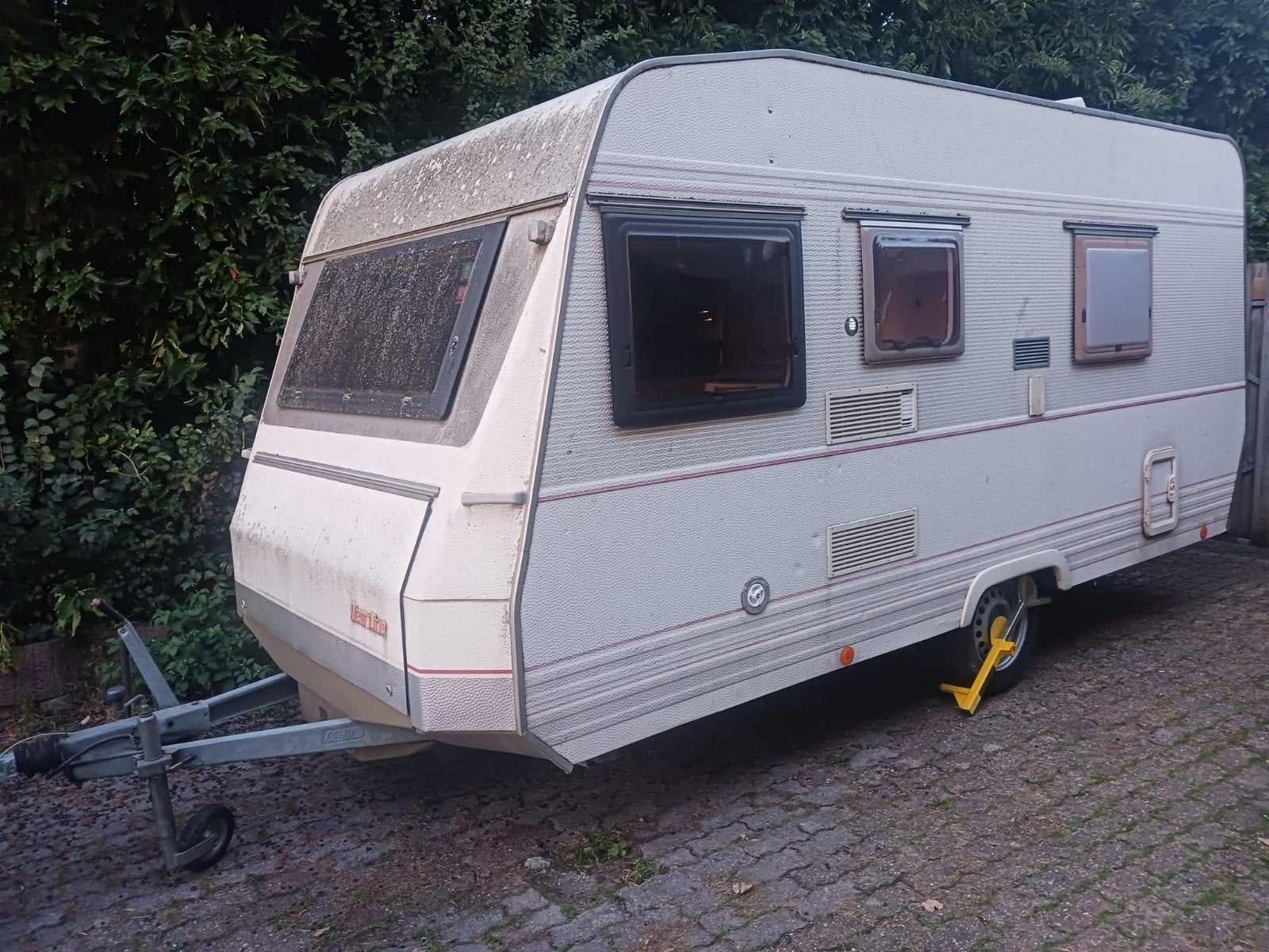 dethleffs caravan in goede staat met Duitse papieren, Caravanes & Camping, Particulier, Dethleffs