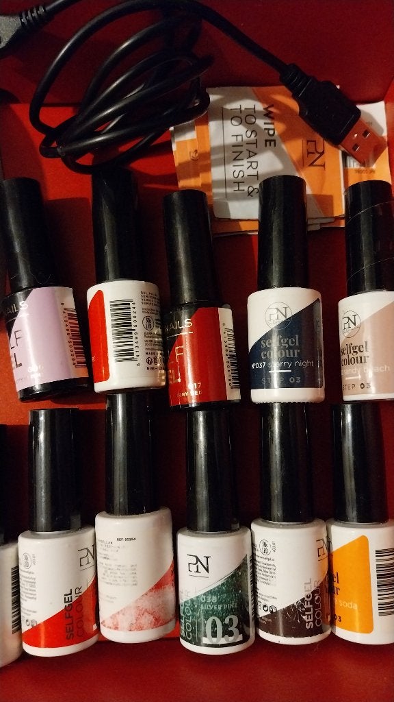 Kit vernis semi-permanent Pro Nail, Maquillage, Mains et Ongles, Enlèvement, Utilisé
