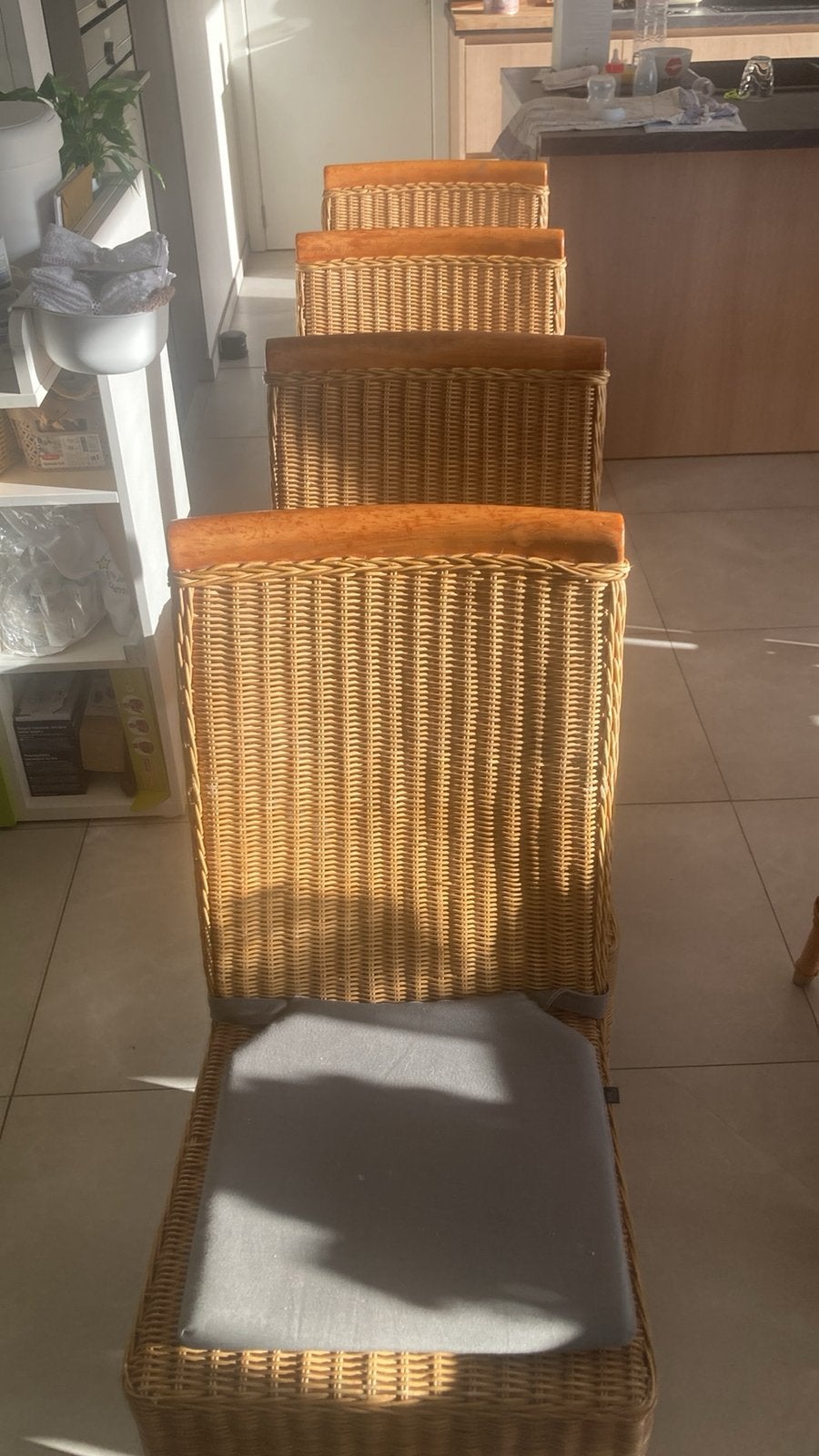 6 rietenstoelen als complete set + kussens van Mistral Home, Ophalen, Riet, Gebruikt, Bruin