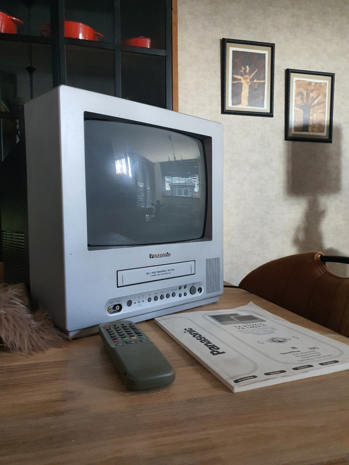 Panasonic TX14 GV1C combo vhs CRT, TV, Hi-fi & Vidéo, Télévisions vintages, Enlèvement, Panasonic