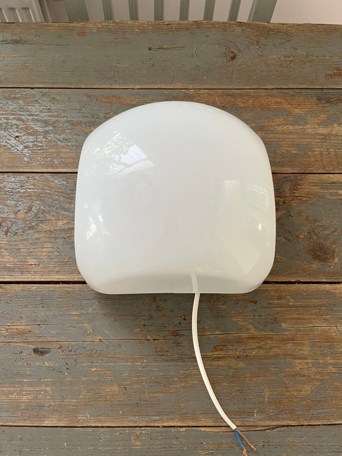 VINTAGE RETRO WANDLAMP LAMP MELKGLAS, Ophalen of Verzenden
