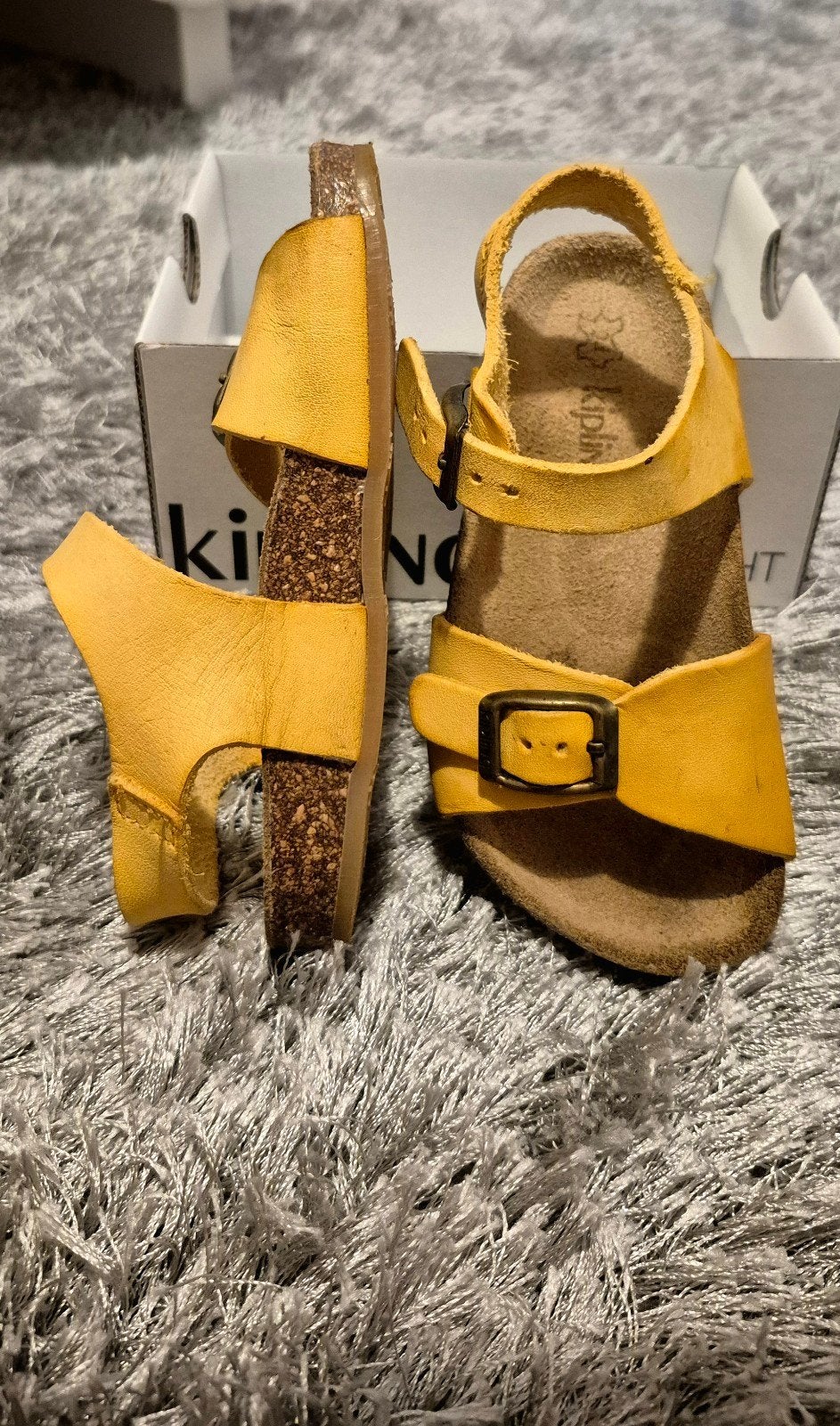 Sandales Kipling taille 24 - cuir véritable, jaune, comme ne, Enfants & Bébés, Enlèvement